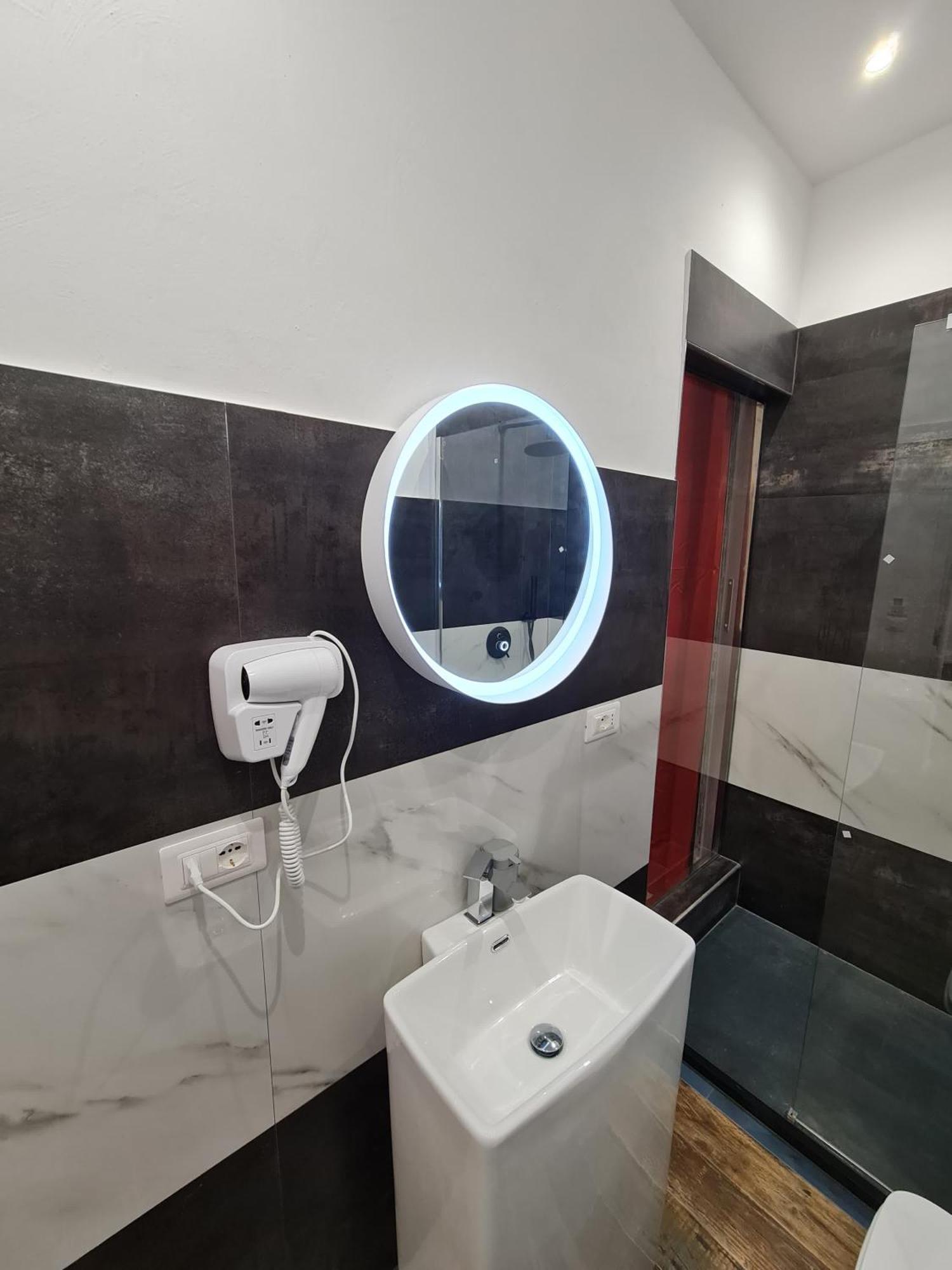 Ricci 16 - Suite & Rooms Livorno Dış mekan fotoğraf